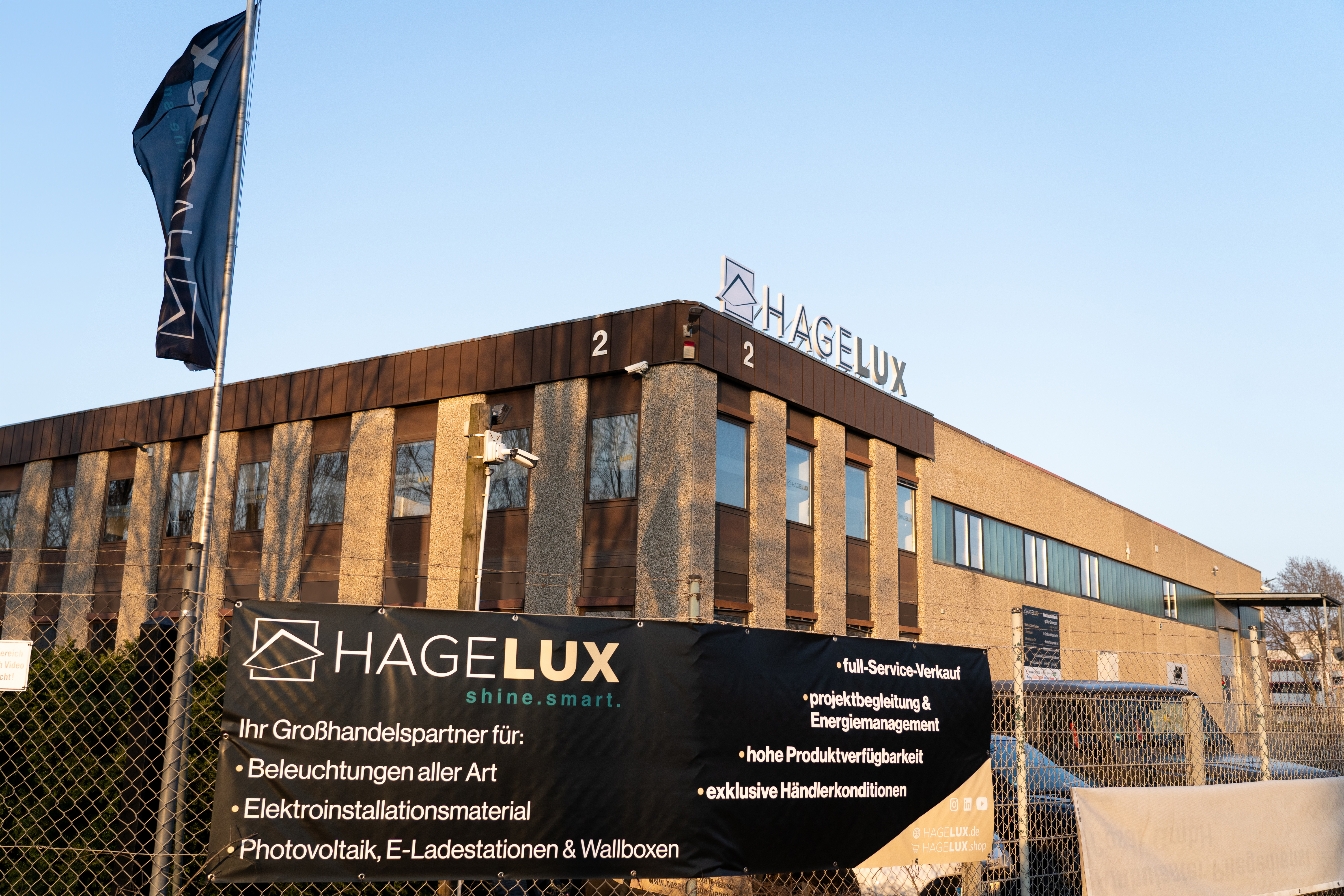 HageLux Licht- und Solargroßhandel GmbH in Hannover - Logo