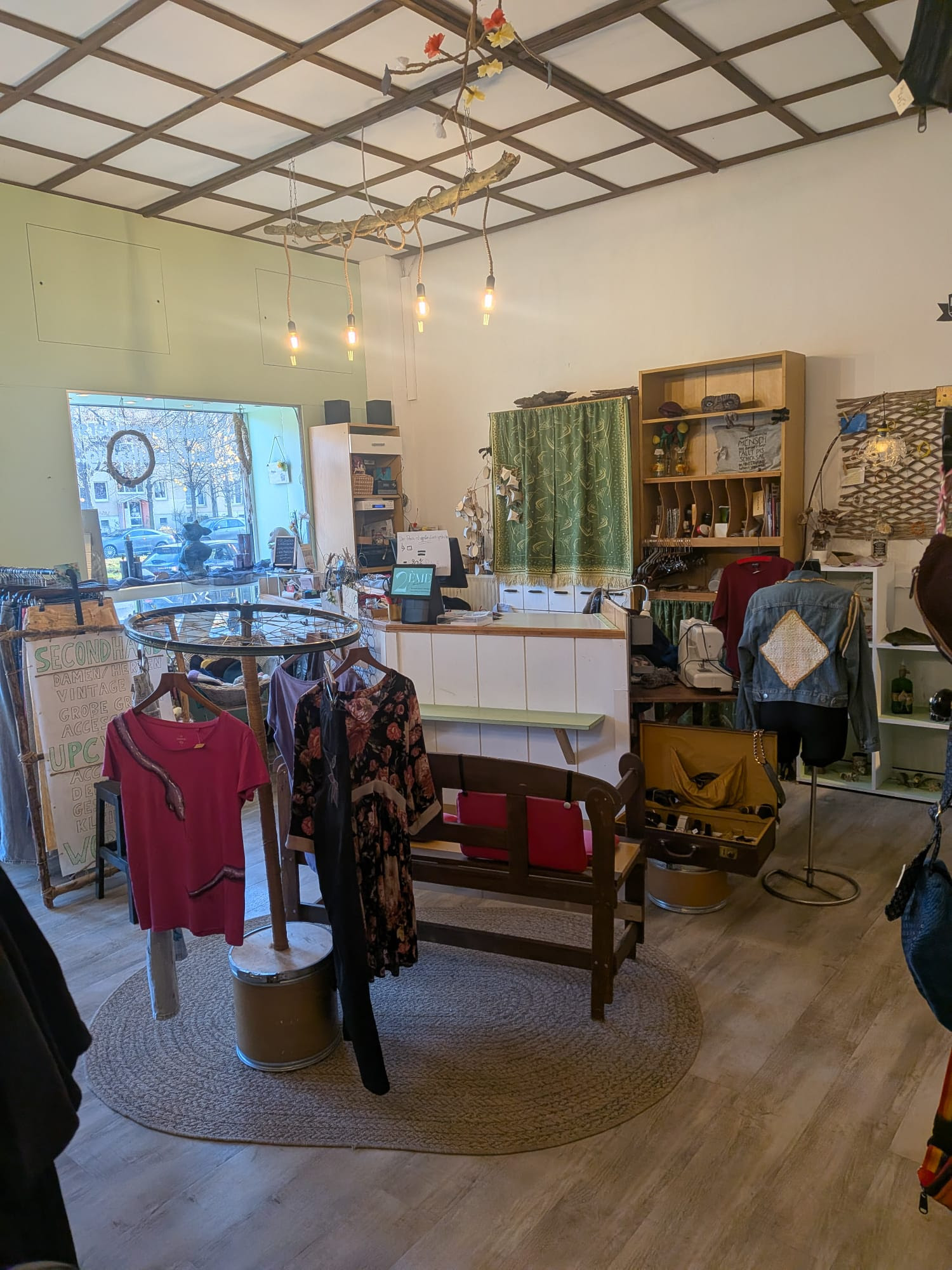 Bild 3 2 ème Chance - Second Hand, Vintage & Upcycling / Workshops in Berlin