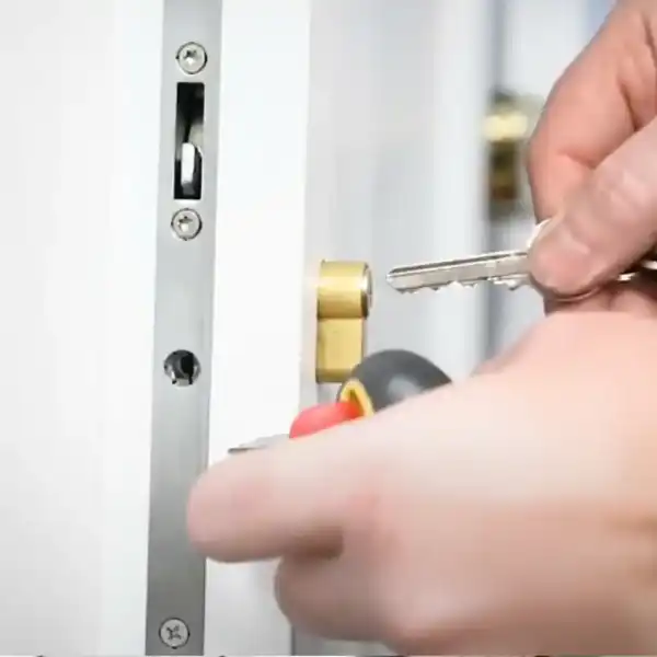 Bild 1 RETTER Schlüsseldienst & Hausmeisterservice in Berlin