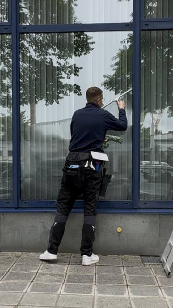 Bild 2 David Grinemaer DG Glasreinigung in Nürnberg