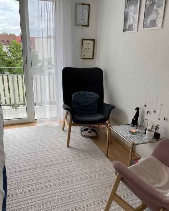 Bild 2 Hypnose Augustin - Praxis für Hypnose, Raucherentwöhnung, Hypnosetherapie in Nürnberg
